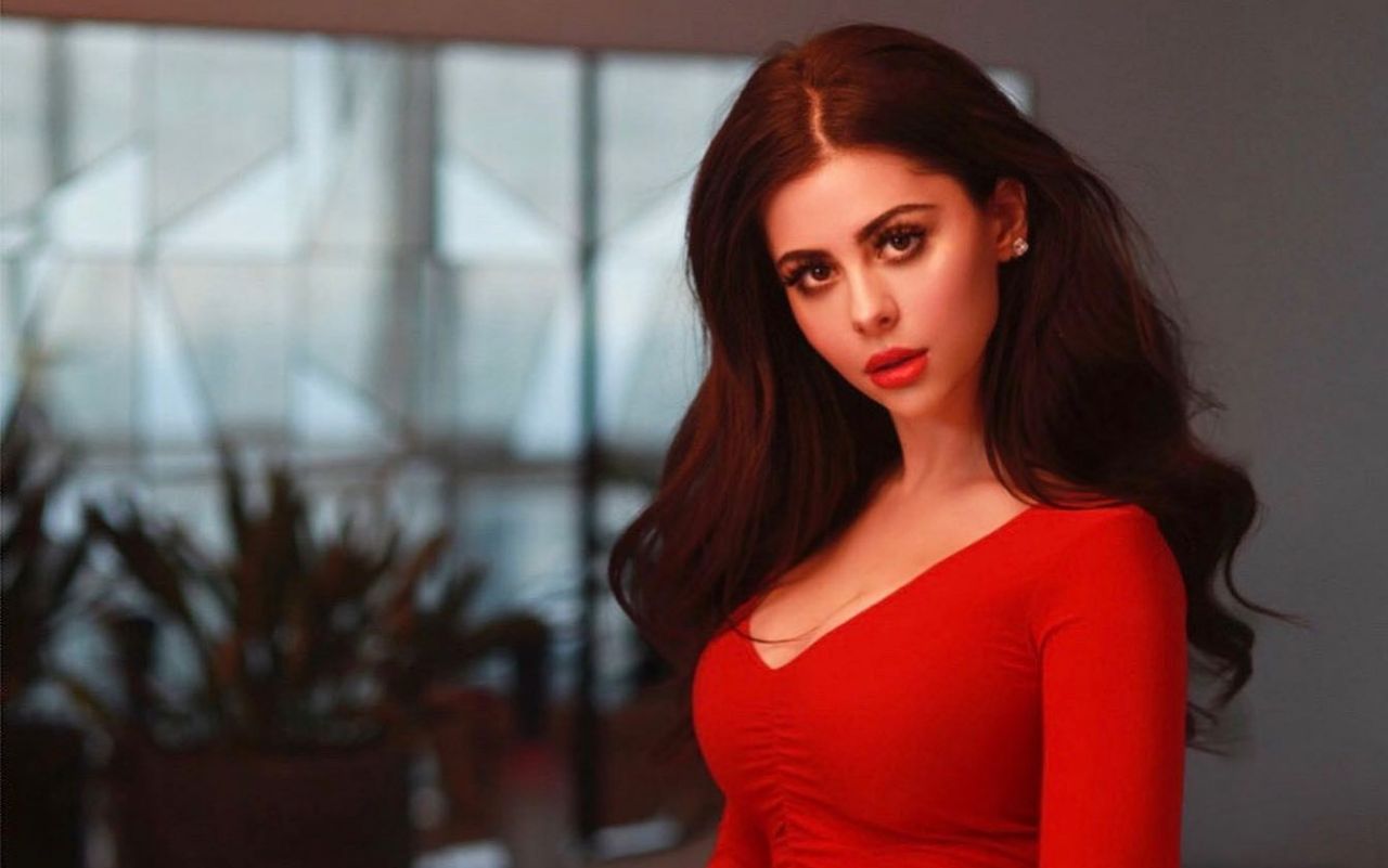 Who is Azzyland ? Biography, Wiki, Age, Height, Boyfriend, Trivia, Net Worth
